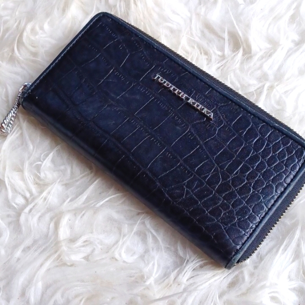 Judith  Ripka wallet